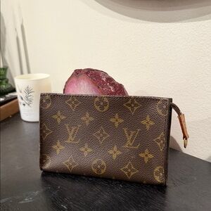 Louis Vuitton monogram pouch